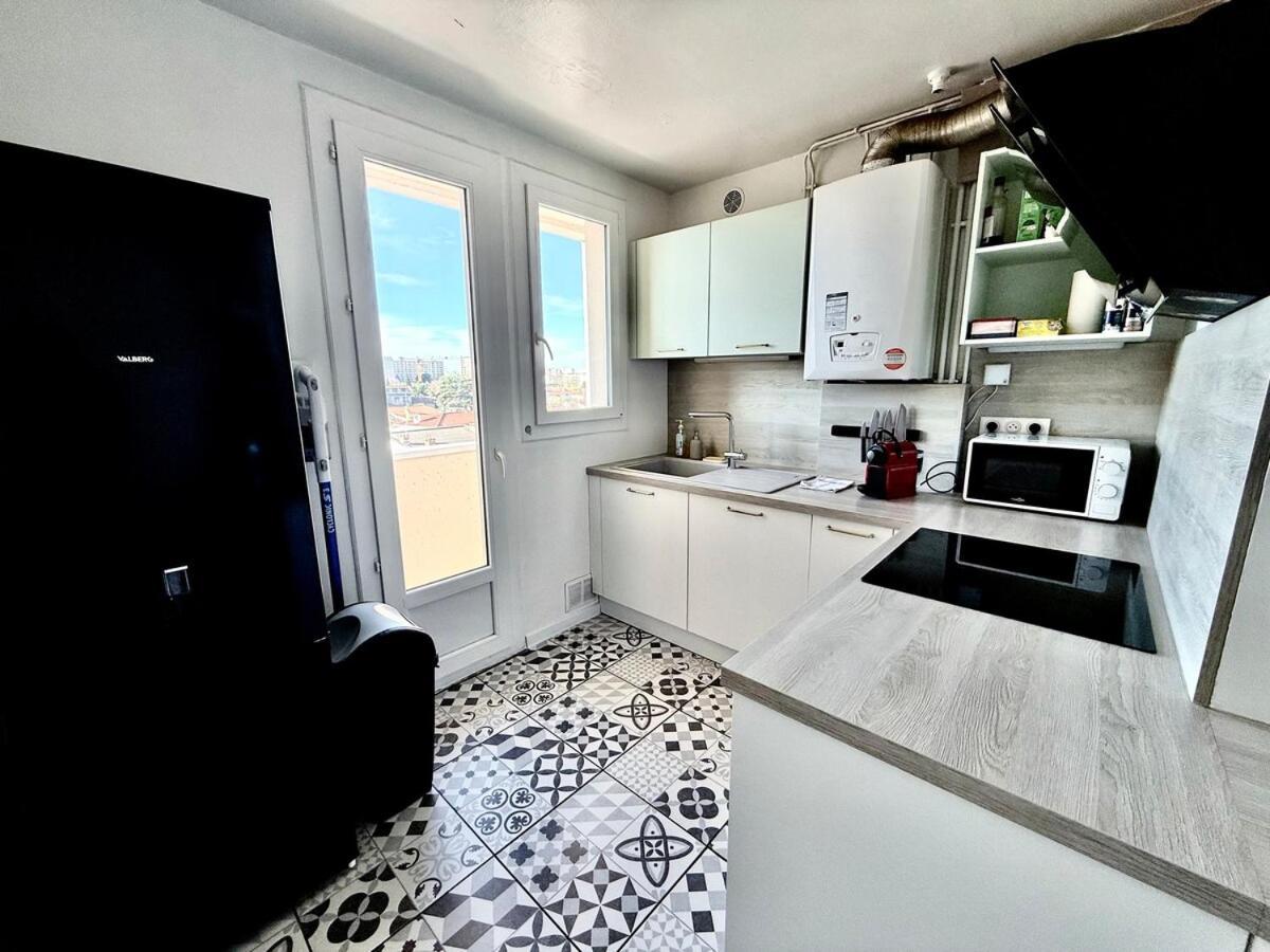 Appartement Au Pied Du Metro. ตูลูส ภายนอก รูปภาพ